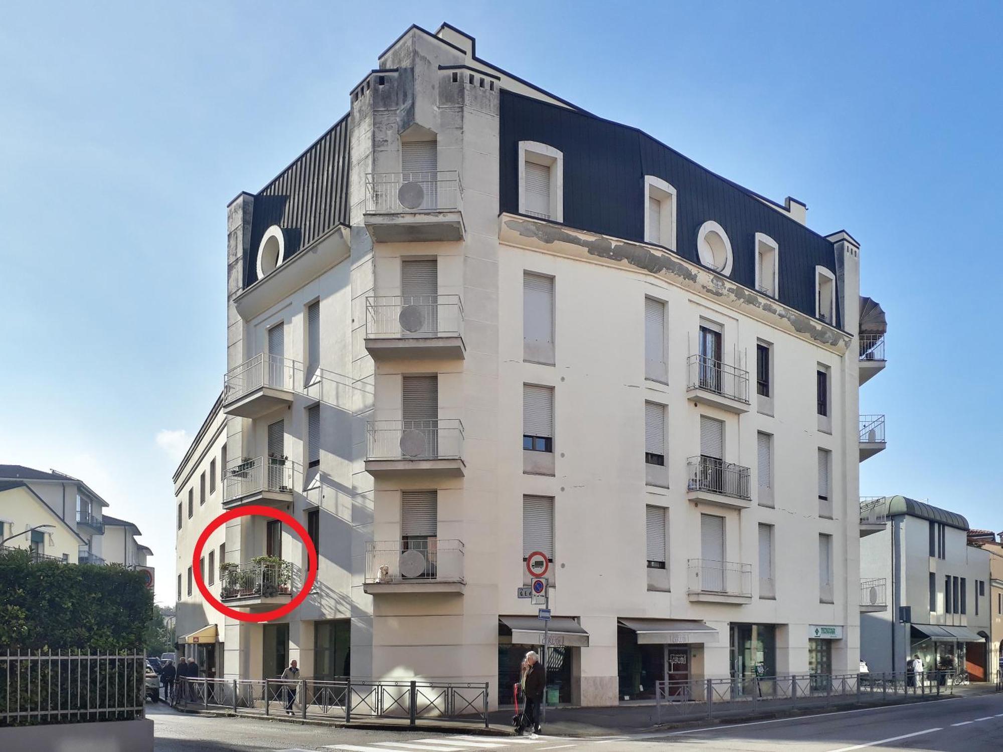 Vicino Al Centro Citta Con Garage Lägenhet Vicenza Exteriör bild